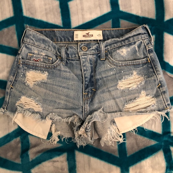 Hollister High-Waisted Shorts - Picture 1 of 5